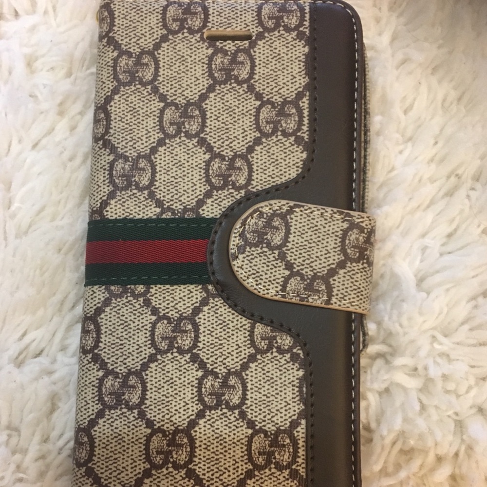 iPhone 11 wallet case